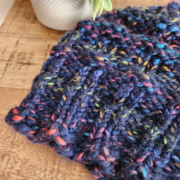 Blue Speckled Hand Knit Winter Hat - Picture 2 of 5